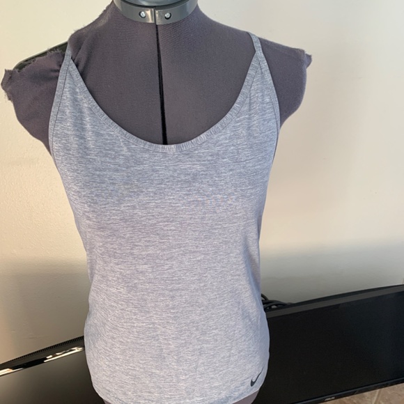 Nike tank top - Picture 9 of 12
